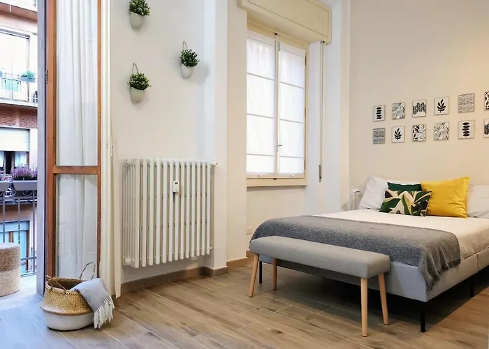 A Due Passi Dalla Metro Apartment *