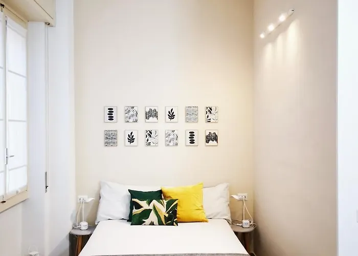 A Due Passi Dalla Metro Apartment *